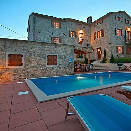 Villa Angela E Giovanni Vižinada Екстериор снимка