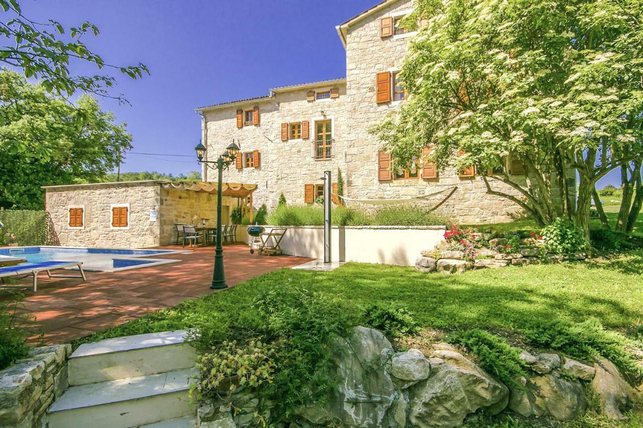 Villa Angela E Giovanni Vižinada Екстериор снимка